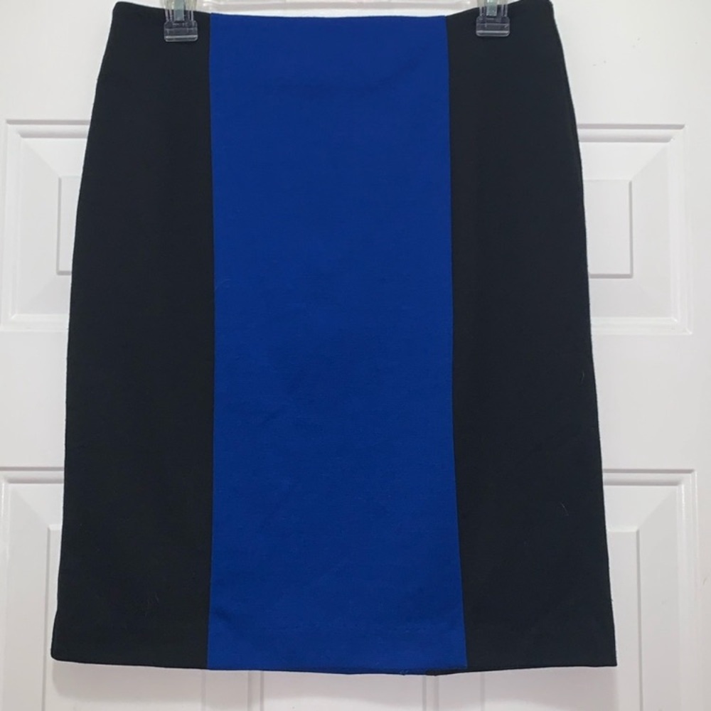 3/$15 Savion Blue and Black Color Block Skirt Size 10